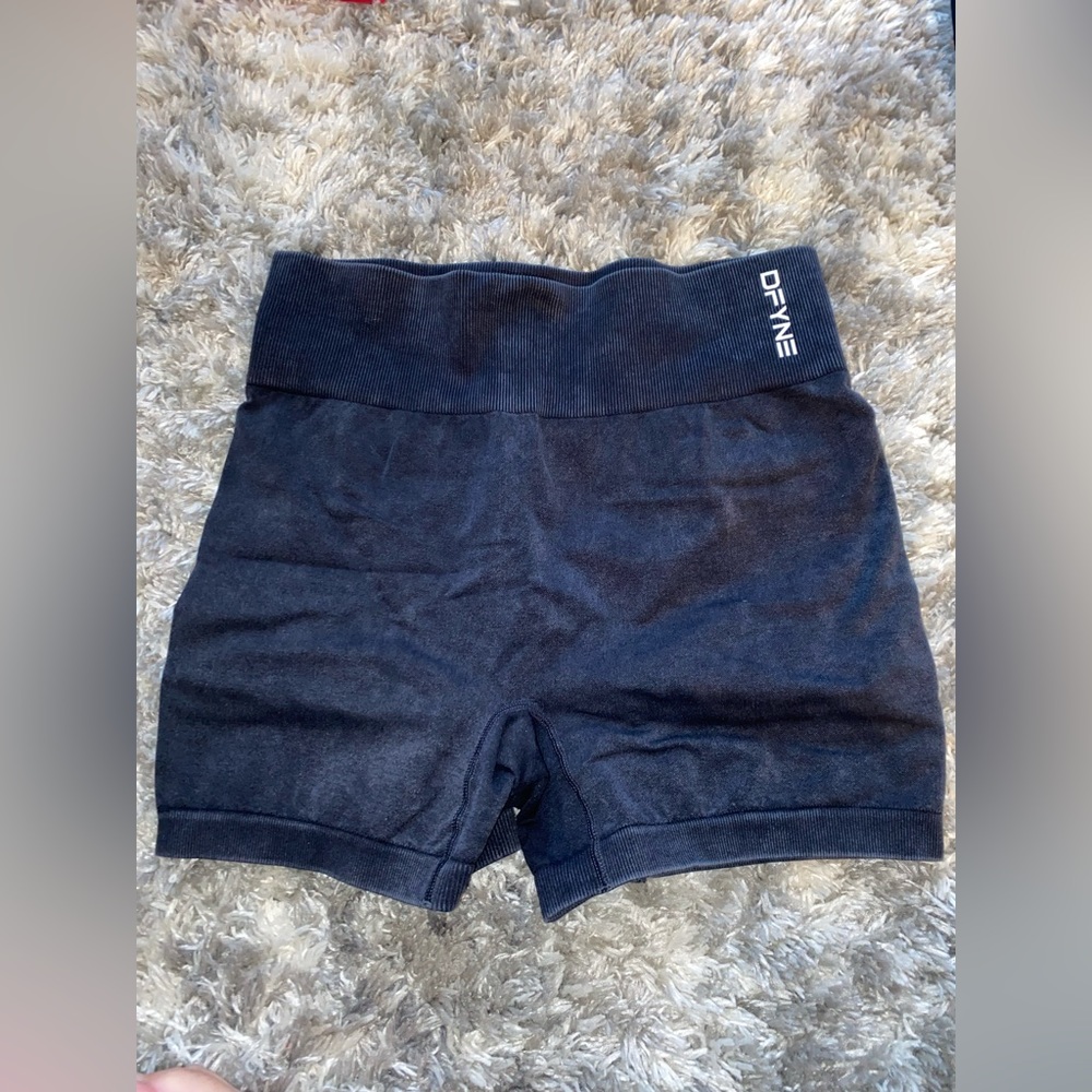 Dfyne Valkyrie Acid Wash Shorts Large